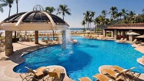 Day Pass en Pierre Mundo Imperial Acapulco